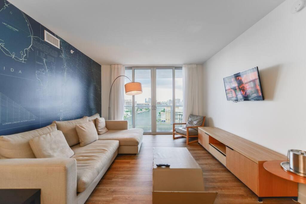 Cozy 1Br Condo Beachwalk Resort Hallandale Beach Luaran gambar